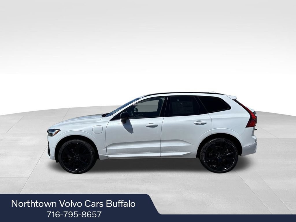 New 2026 Volvo XC60 T8 Ultra w/ Climate Package AWD/4WD image 2