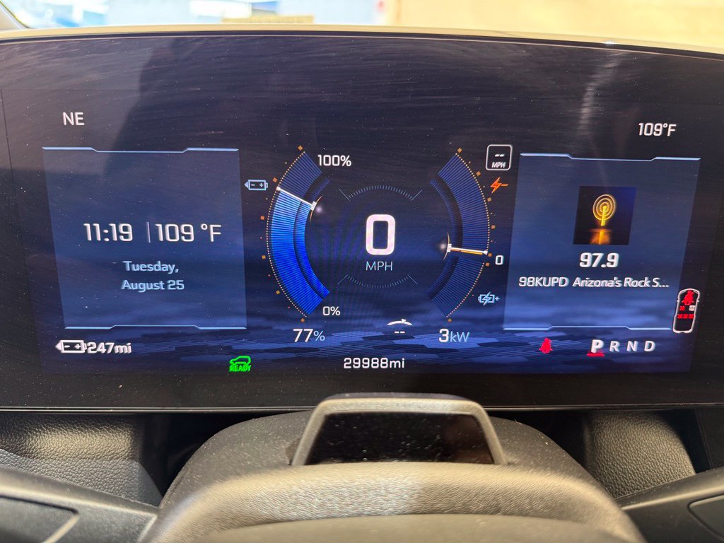 Used 2024 Chevrolet Equinox EV RS FWD image 33