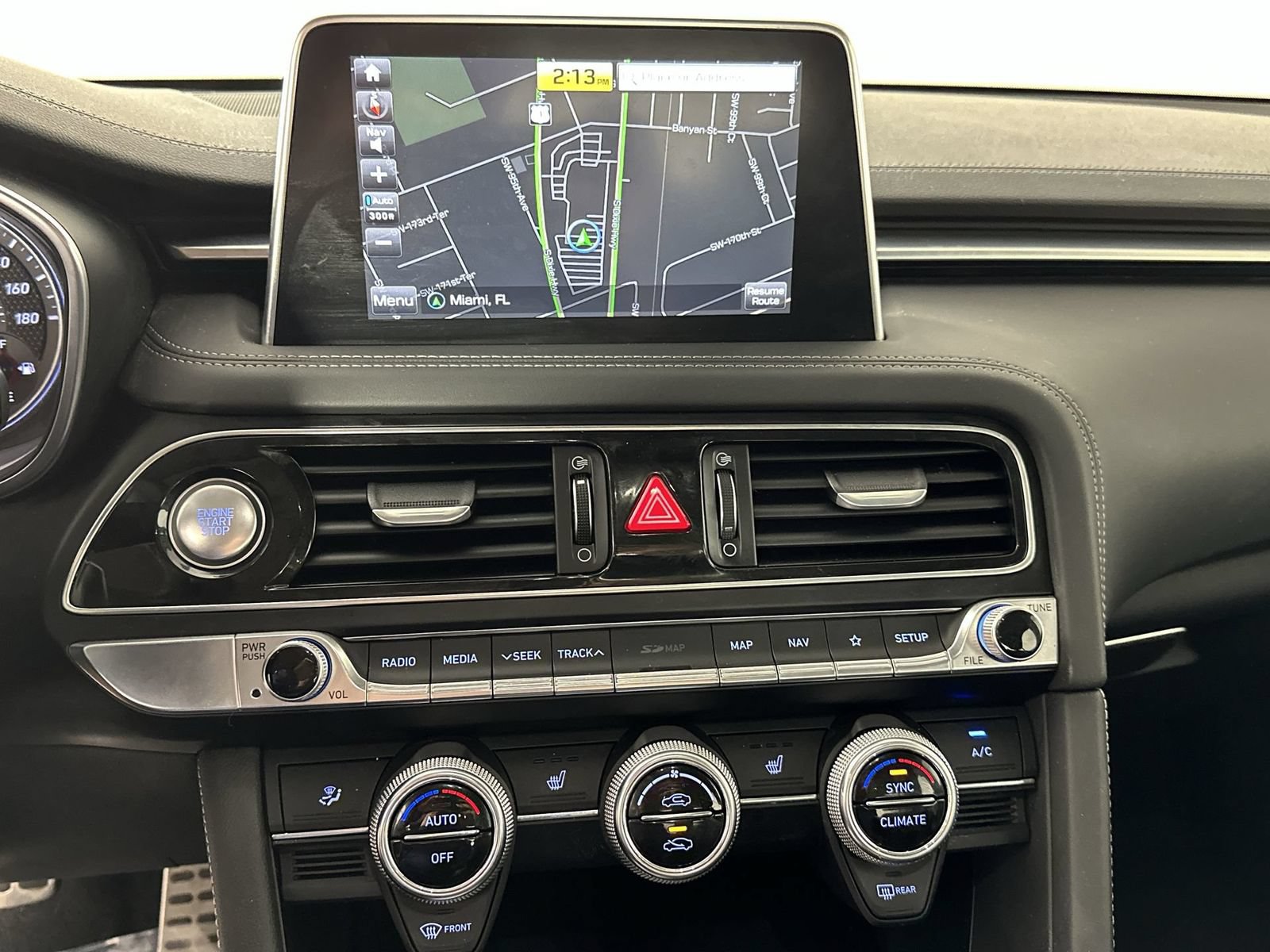 Used 2020 Genesis G70 3.3T AWD/4WD image 21