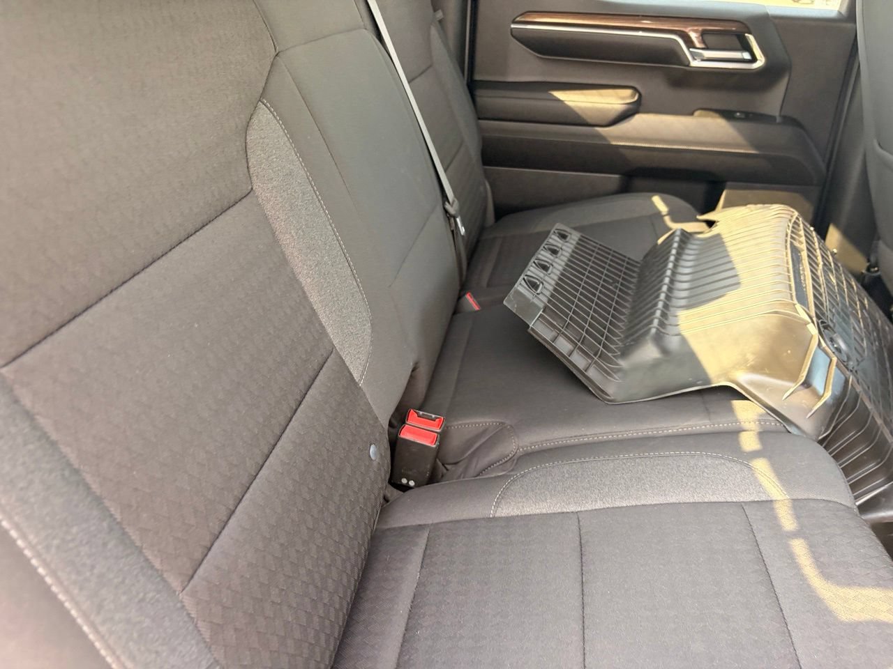 Used 2022 Chevrolet Silverado 1500 LT RWD image 10