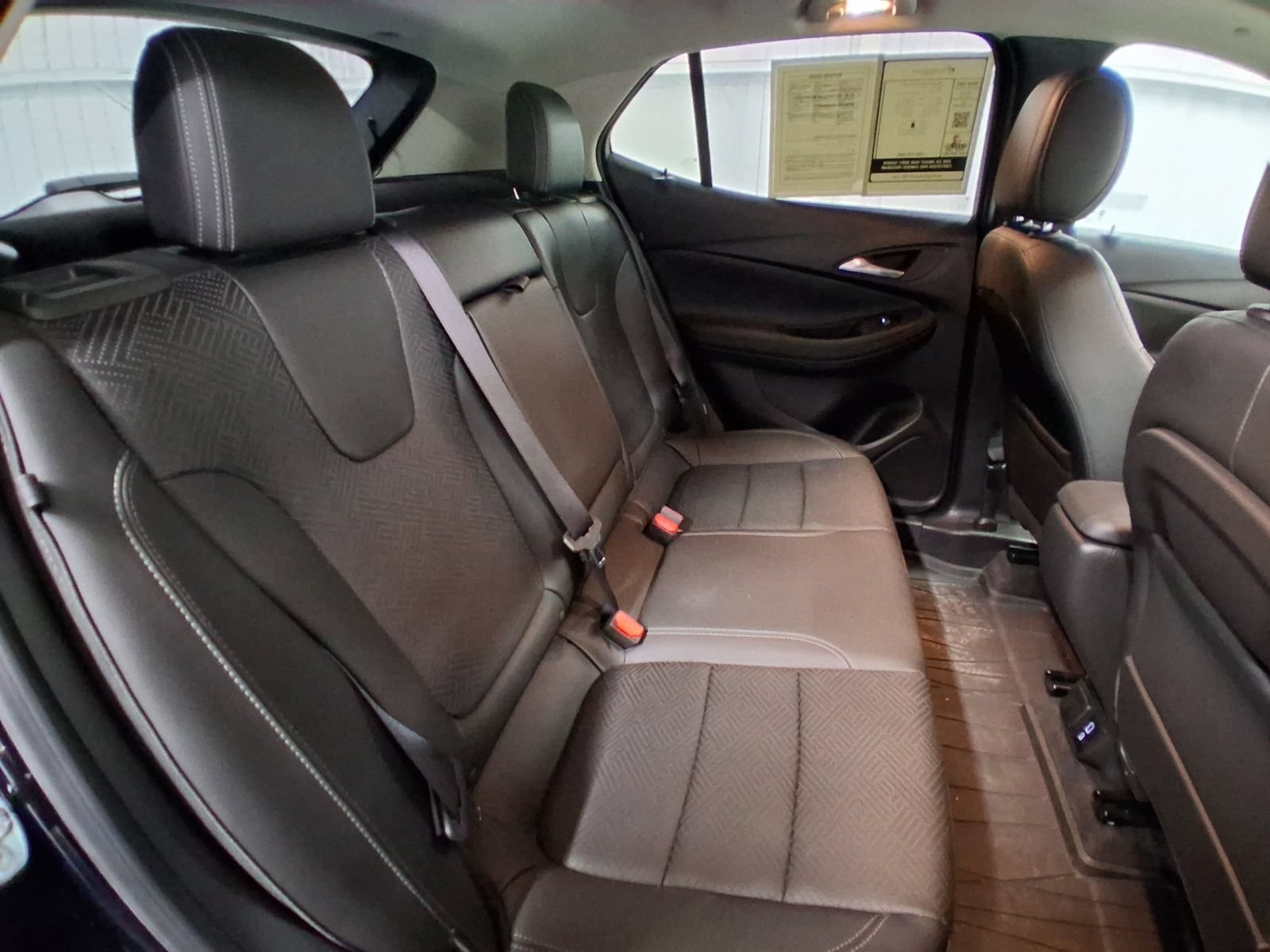Used 2023 Buick Encore GX Essence w/ Experience Buick Package FWD image 21