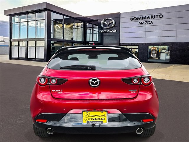 New 2025 MAZDA MAZDA3 Hatchback w/Premium Plus Pkg image 4
