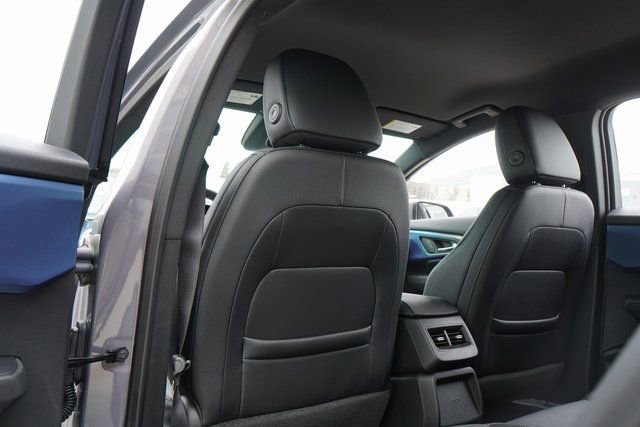 New 2025 Chevrolet Equinox EV LT image 26