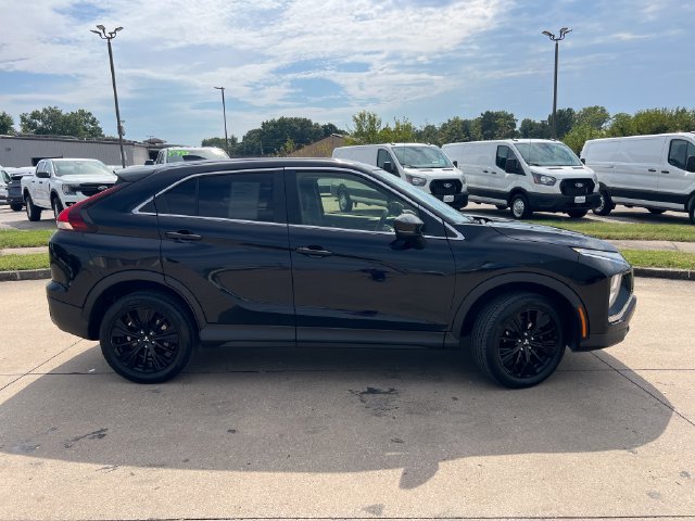 Used 2022 Mitsubishi Eclipse Cross LE AWD/4WD image 8