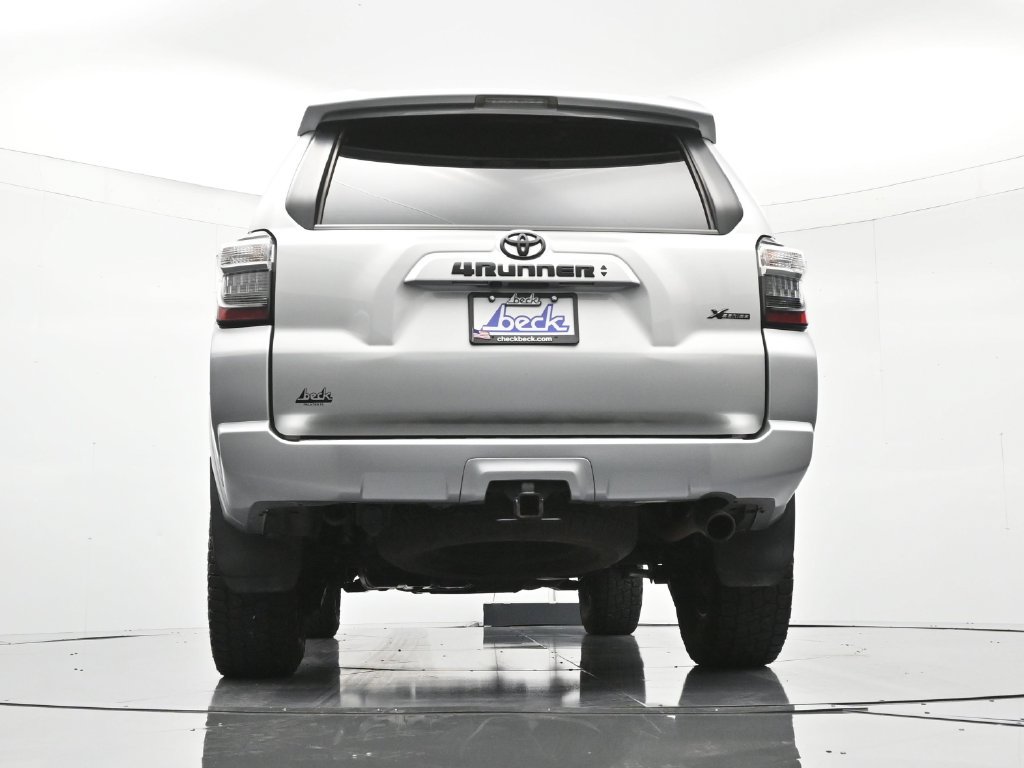 Used 2023 Toyota 4Runner SR5 AWD/4WD image 40