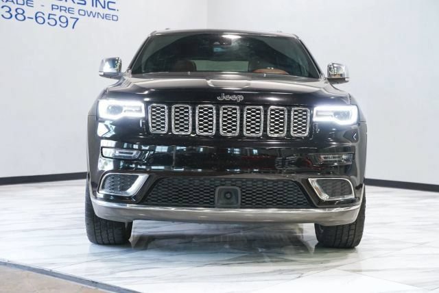 Used 2021 Jeep Grand Cherokee Summit AWD/4WD image 2