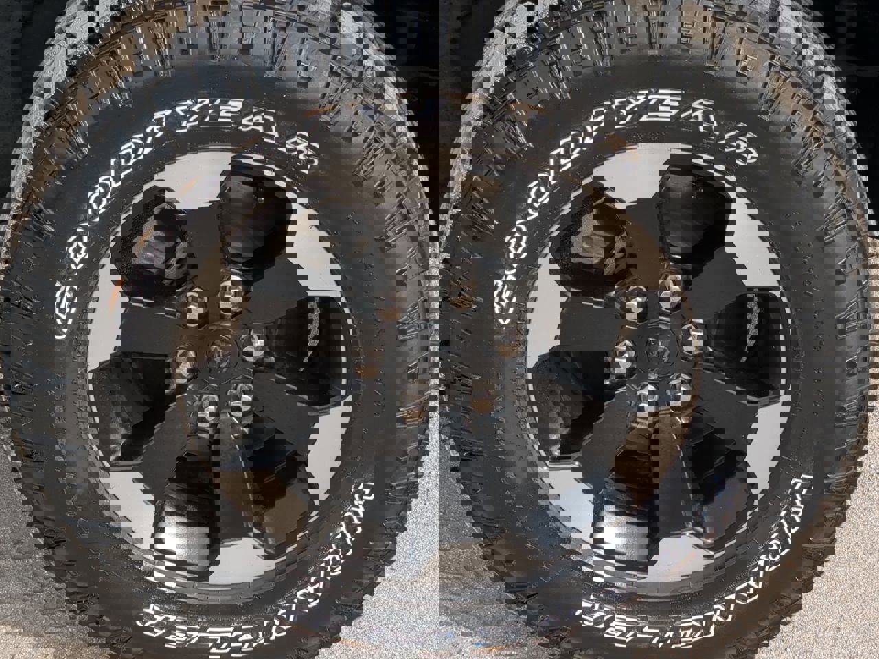 Used 2024 RAM 1500 Rebel image 11