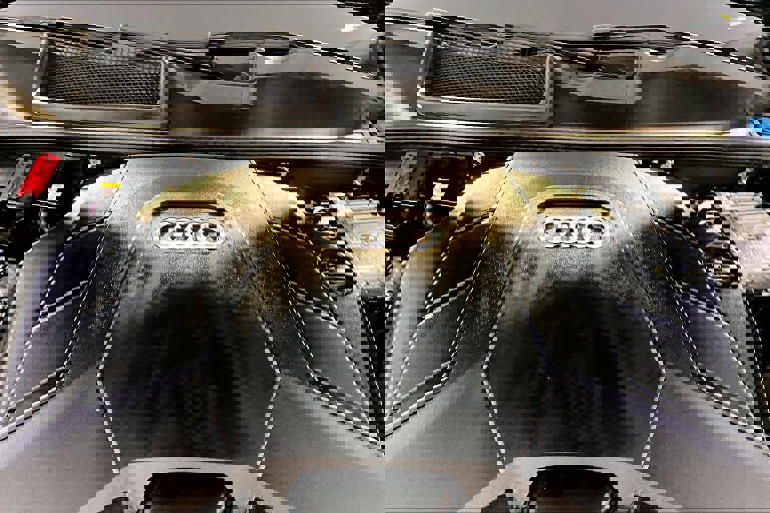 Used 2019 Audi Q8 Prestige image 31