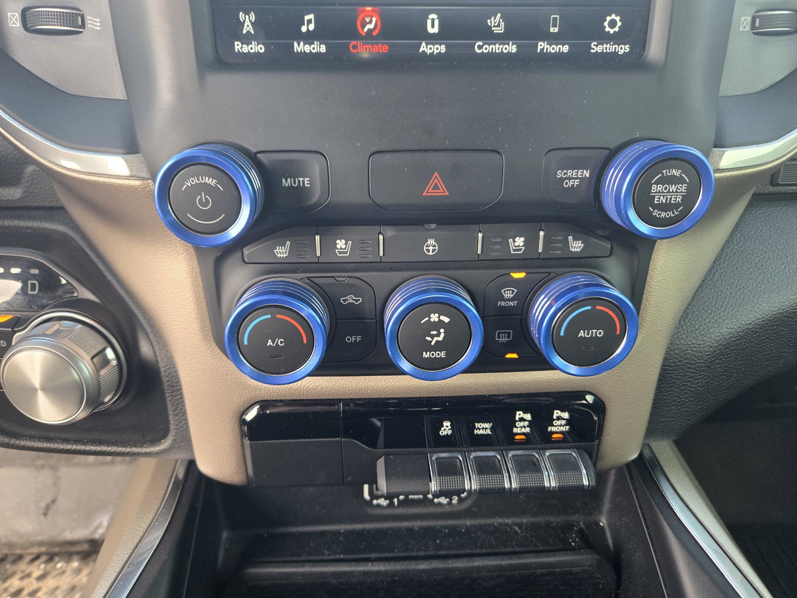 Used 2020 RAM 1500 Laramie image 18