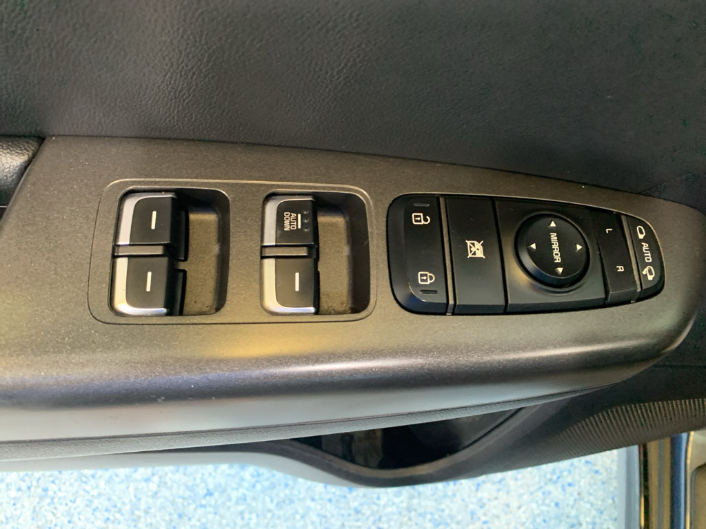 Used 2021 Kia Sportage S FWD image 27