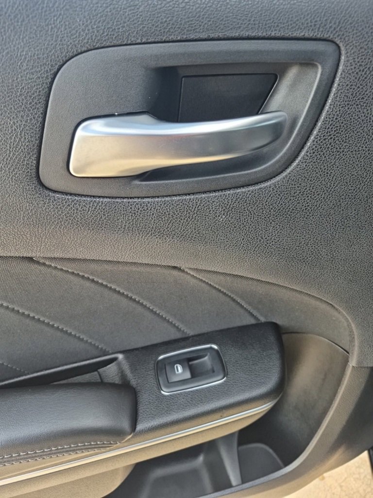 Certified 2018 Dodge Charger SXT Plus image 16