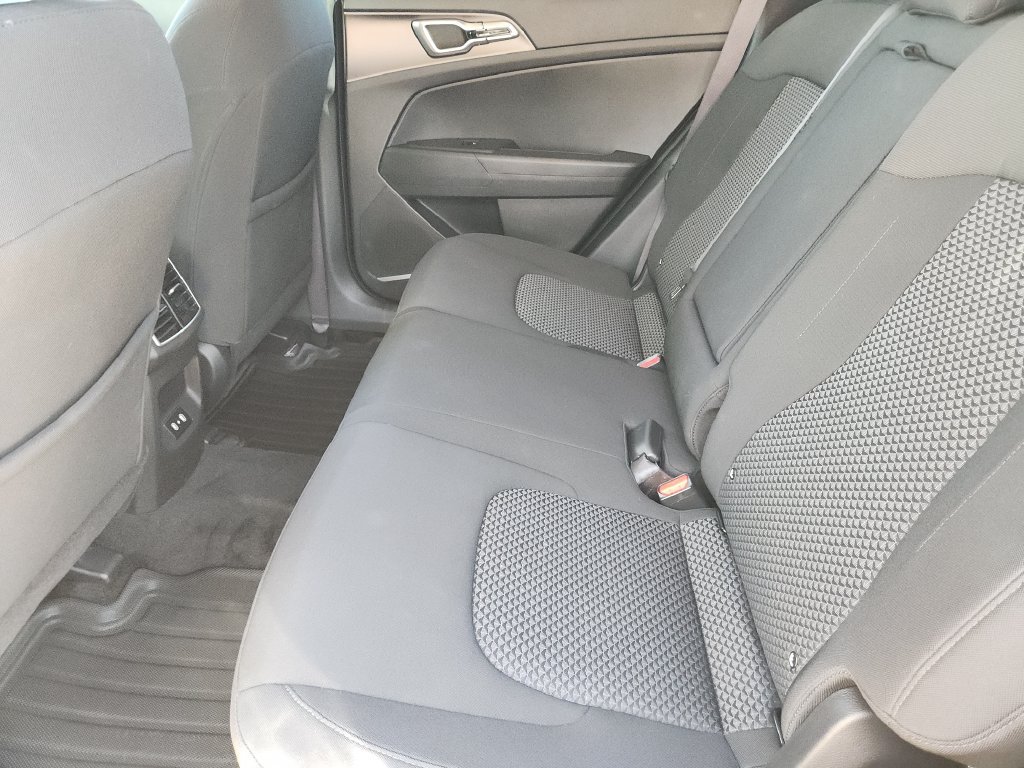 New 2026 Kia Sportage LX FWD image 22