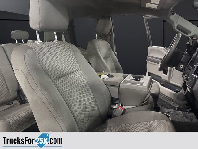 Used 2015 Ford F150 XLT image 29