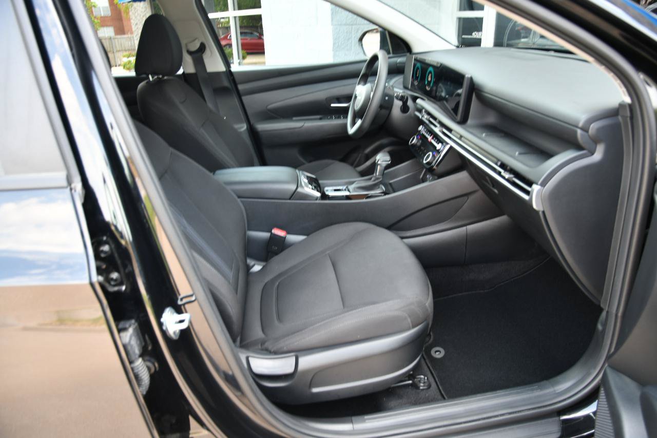 Used 2026 Hyundai Tucson SEL FWD image 29