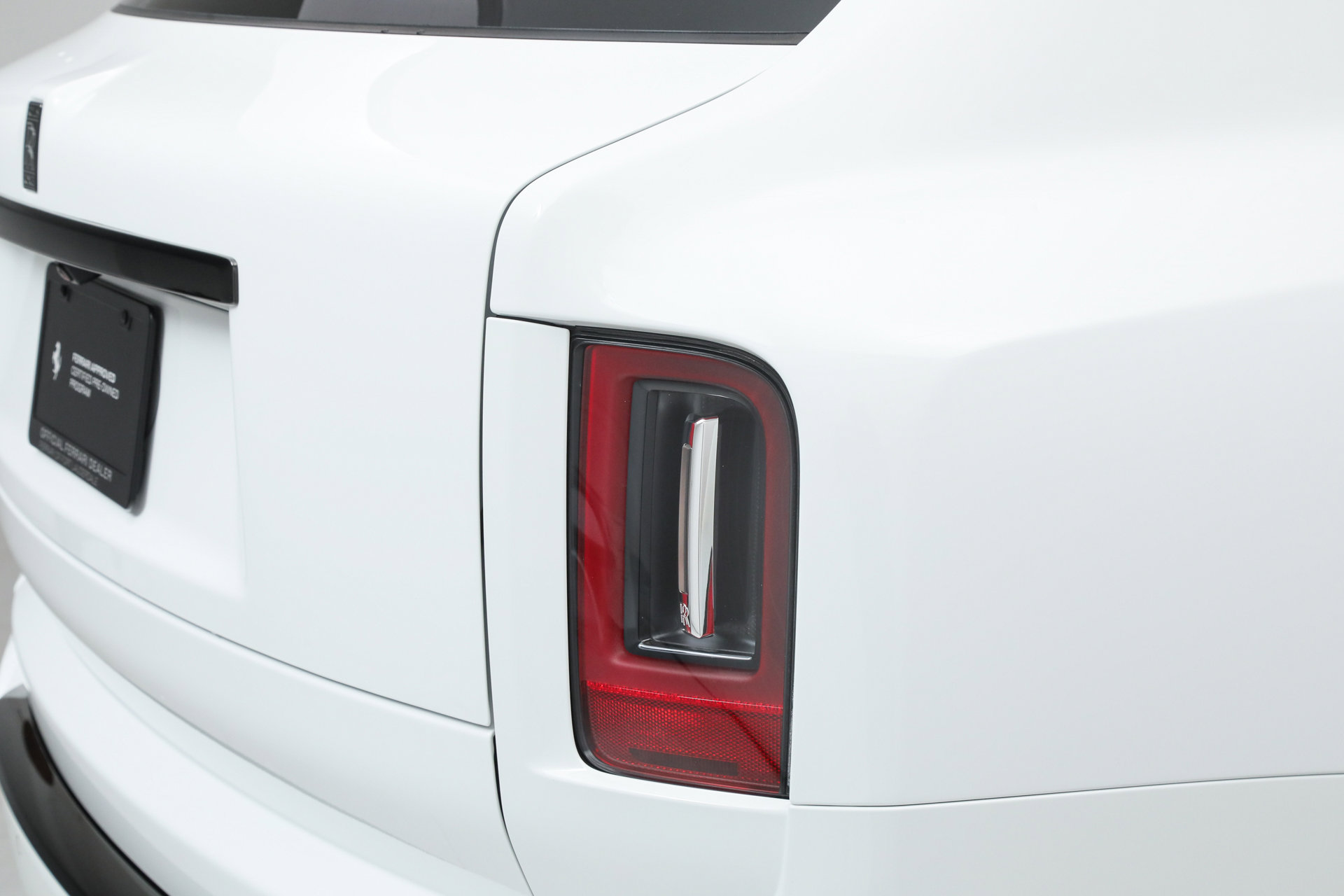 Used 2026 Rolls-Royce Cullinan Black Badge image 14