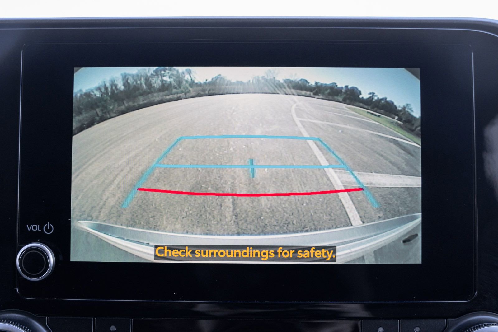 Used 2024 Toyota Highlander LE image 32