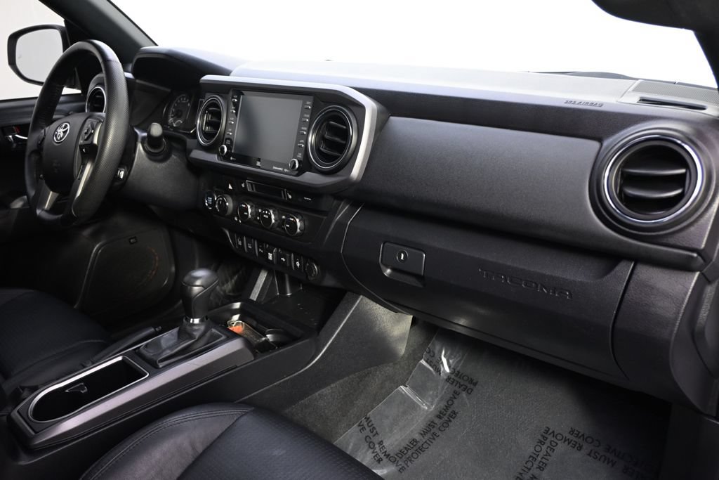 Used 2023 Toyota Tacoma TRD Off-Road w/ TRD Premium Off Road Package AWD/4WD image 15