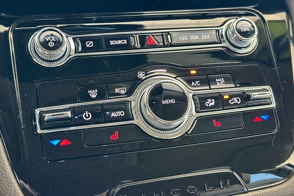 Used 2022 Lincoln Corsair FWD image 22