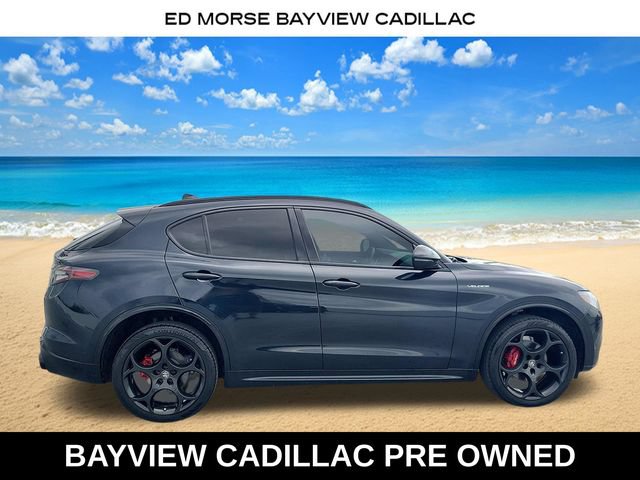 Used 2024 Alfa Romeo Stelvio Veloce AWD/4WD image 7