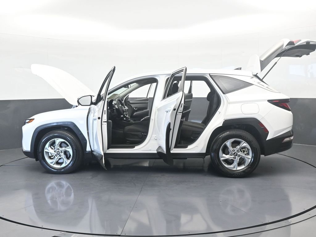 Used 2023 Hyundai Tucson SE image 65