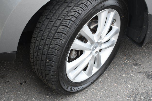 Used 2013 Hyundai Tucson Limited AWD/4WD image 11