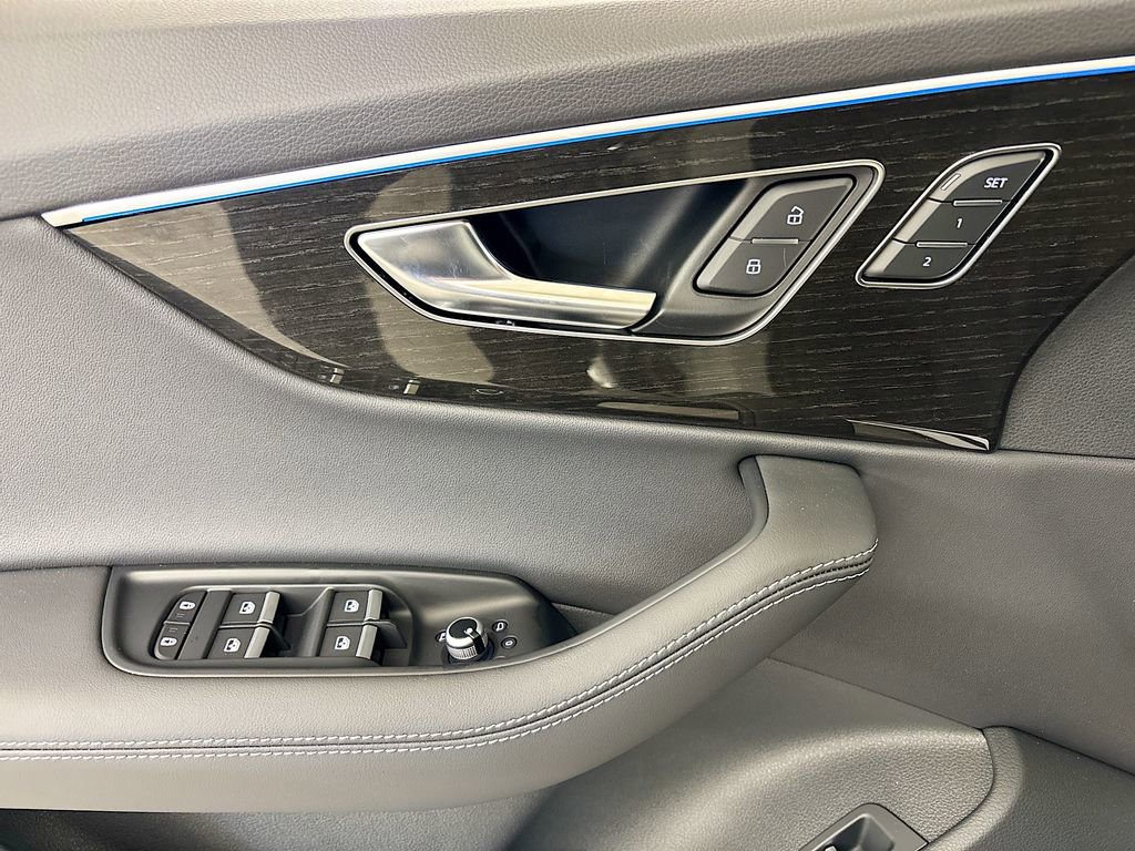 New 2025 Audi Q7 3.0T Premium Plus image 19