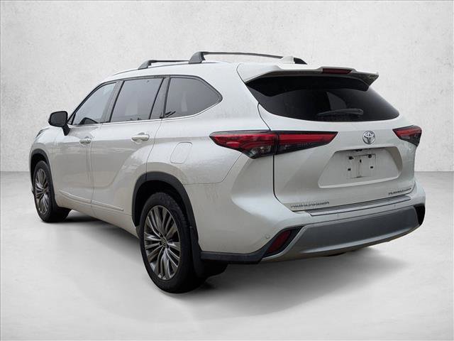 Used 2021 Toyota Highlander Platinum image 5