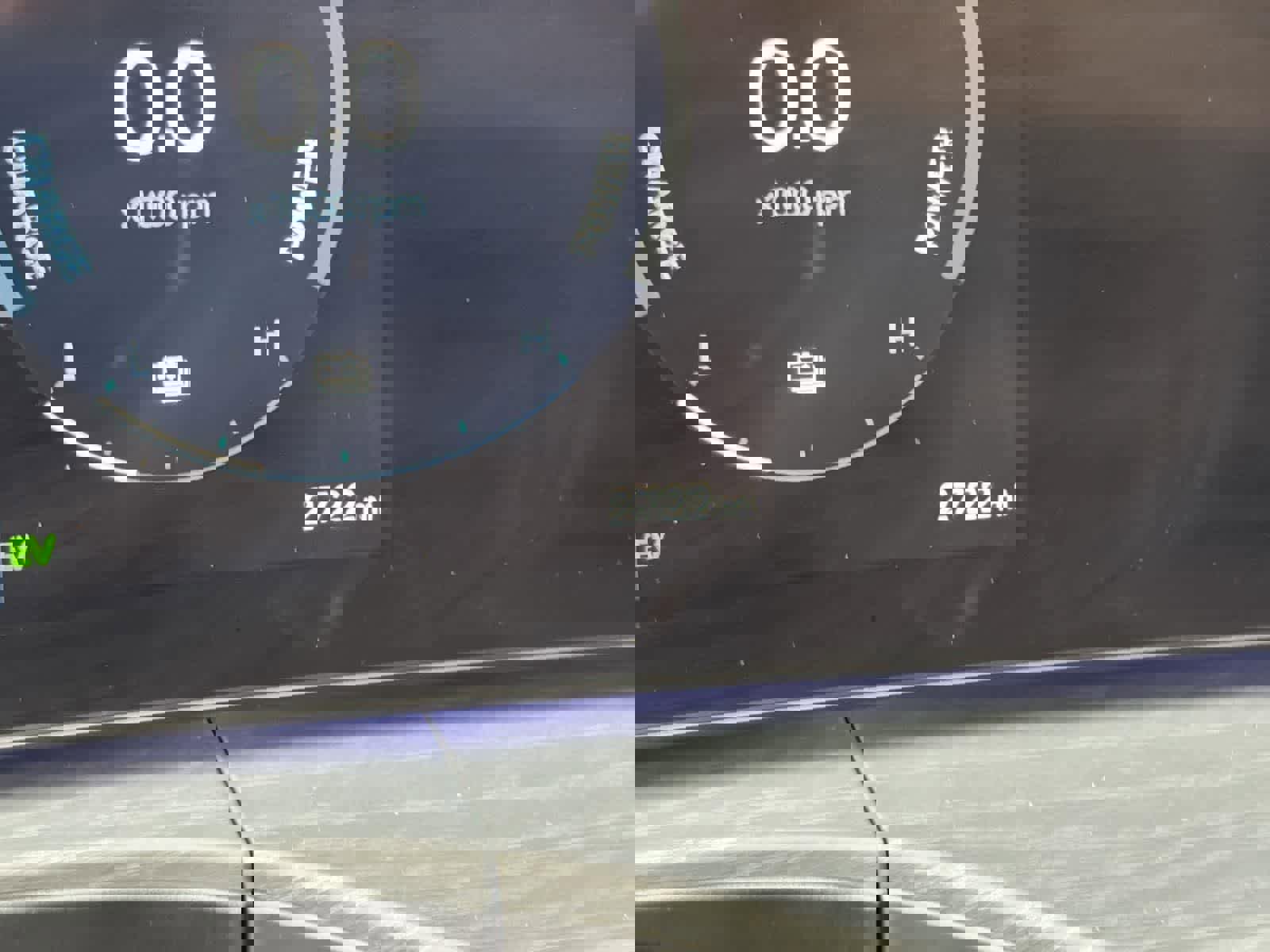 Certified 2025 Hyundai Santa Fe Limited image 18