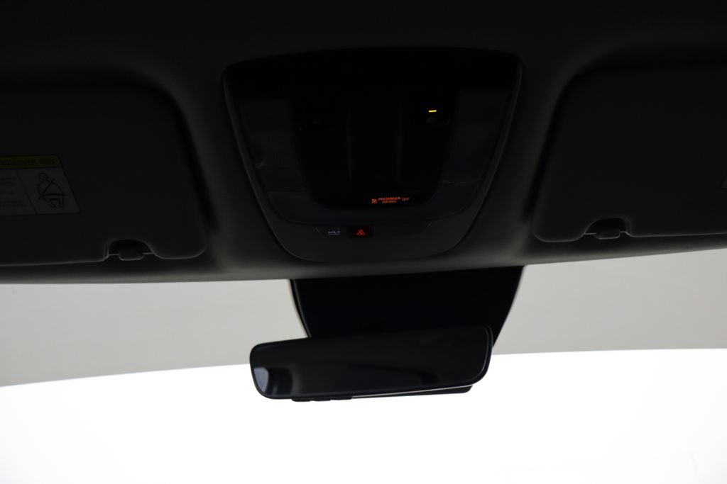 Used 2025 Kia Sportage EX FWD image 23