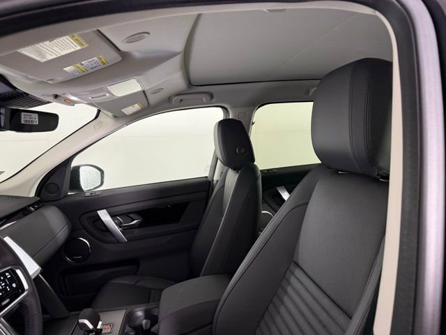 Certified 2025 Land Rover Discovery Sport S image 7