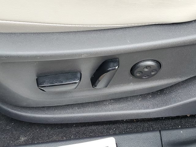 Certified 2023 Nissan Ariya AWD image 6