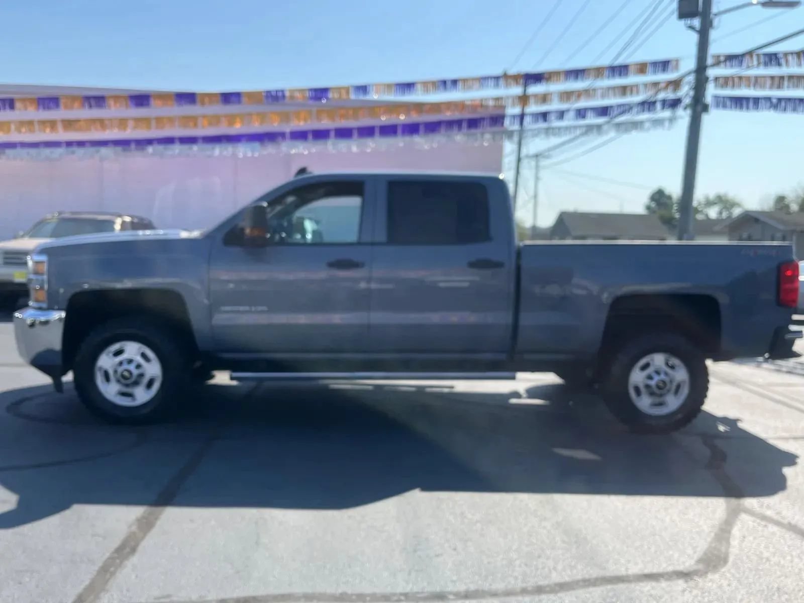 Used 2016 Chevrolet Silverado 2500 W/T w/ WT Convenience Package AWD/4WD image 2