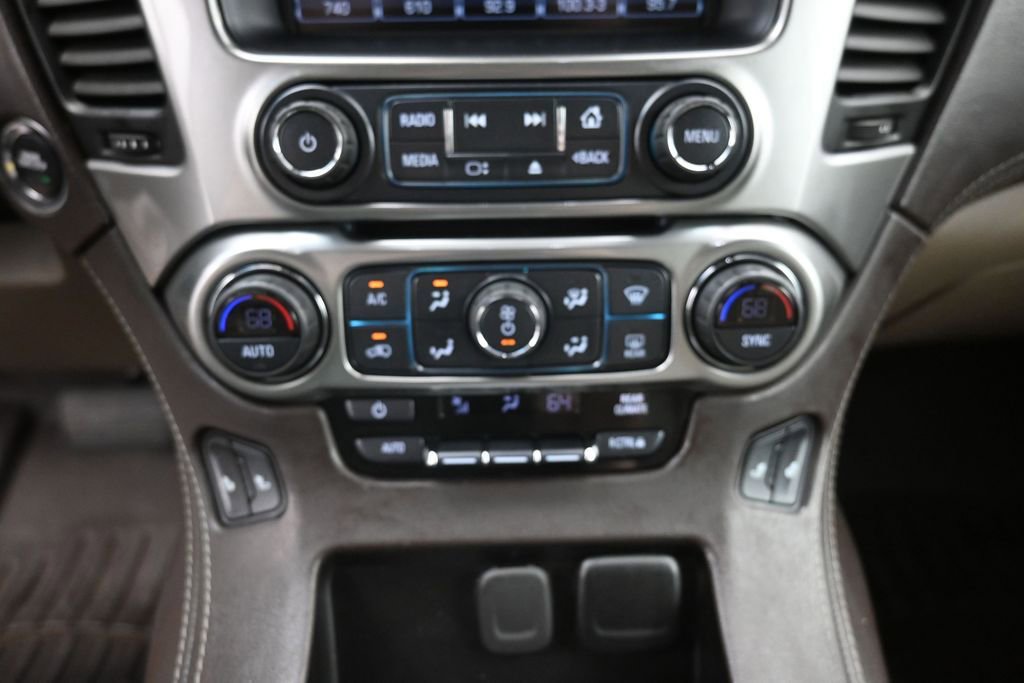 Used 2018 Chevrolet Suburban LT w/ Texas Edition Package RWD image 27