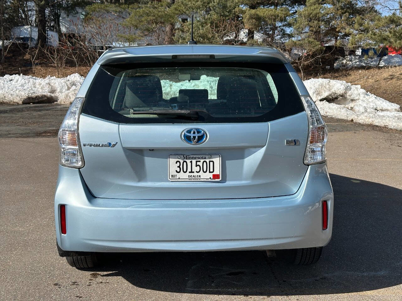 Used 2013 Toyota Prius V Three image 4