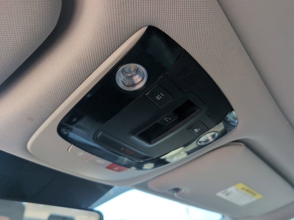 Used 2023 Kia Sorento S w/ Panoramic Sunroof Package image 29