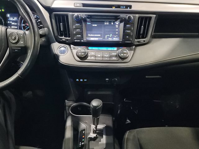 Used 2018 Toyota RAV4 XLE AWD/4WD image 29