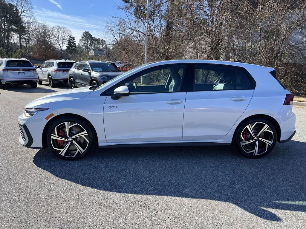 New 2026 Volkswagen GTI SE FWD image 6