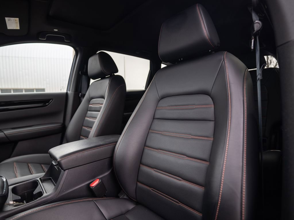 Used 2025 Honda CR-V Sport Touring image 7