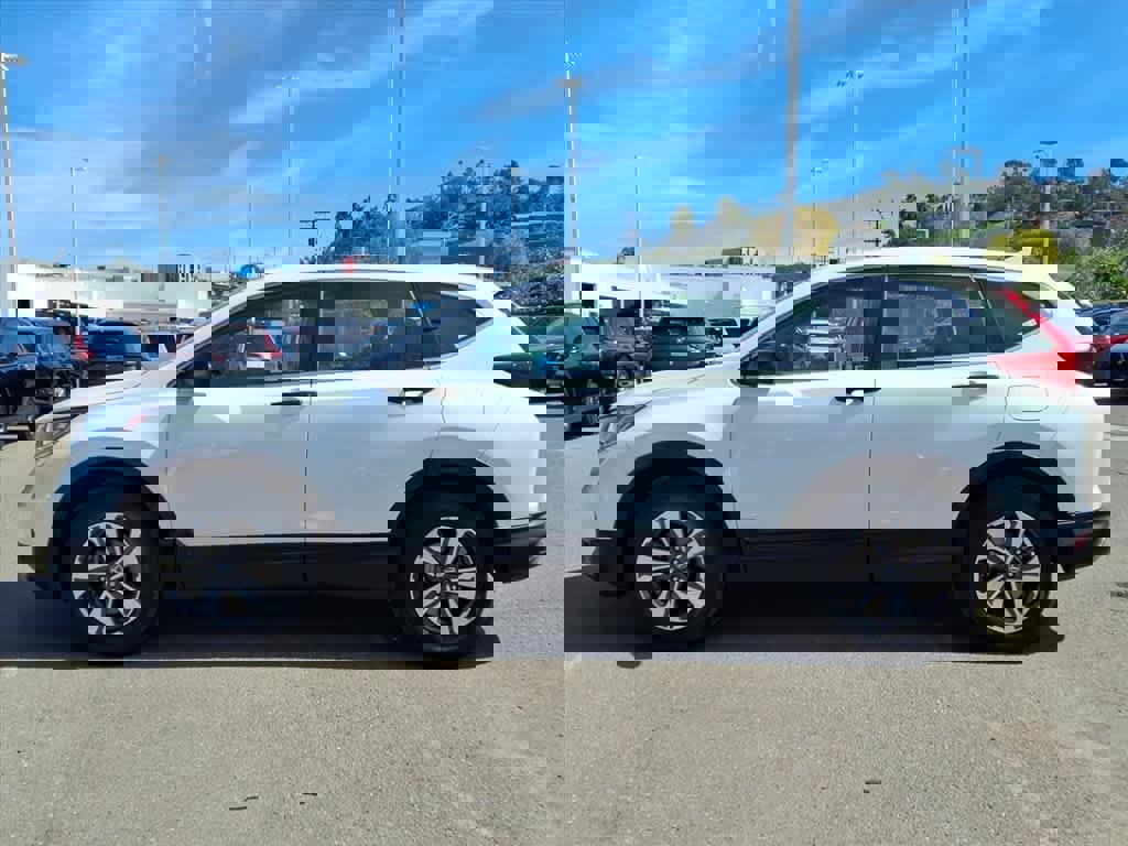 Used 2019 Honda CR-V LX image 4