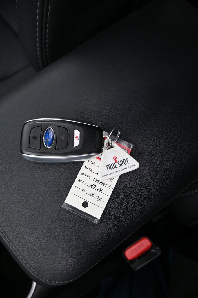 Used 2023 Subaru Outback Limited XT image 11