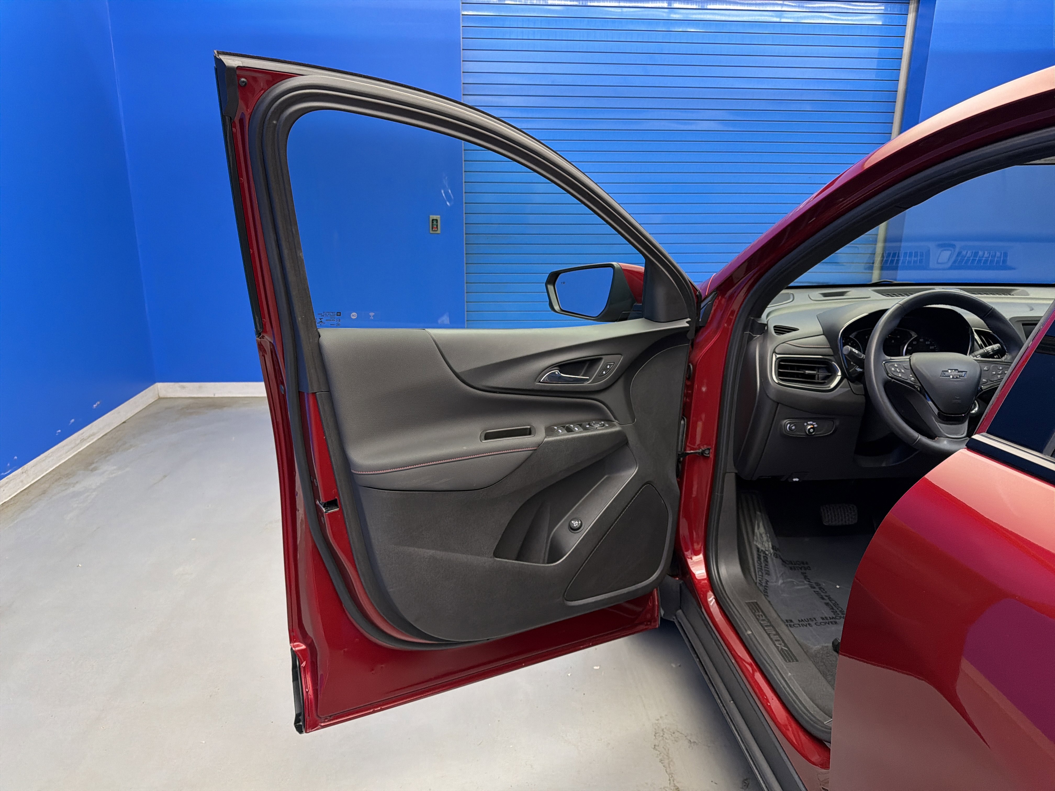 Used 2022 Chevrolet Equinox RS FWD image 10