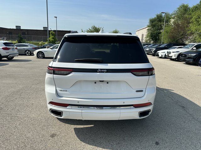 Used 2023 Jeep Grand Cherokee Overland AWD/4WD image 6