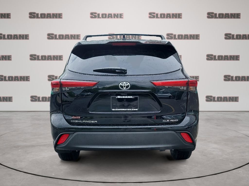 New 2023 Toyota Highlander XLE AWD/4WD image 4