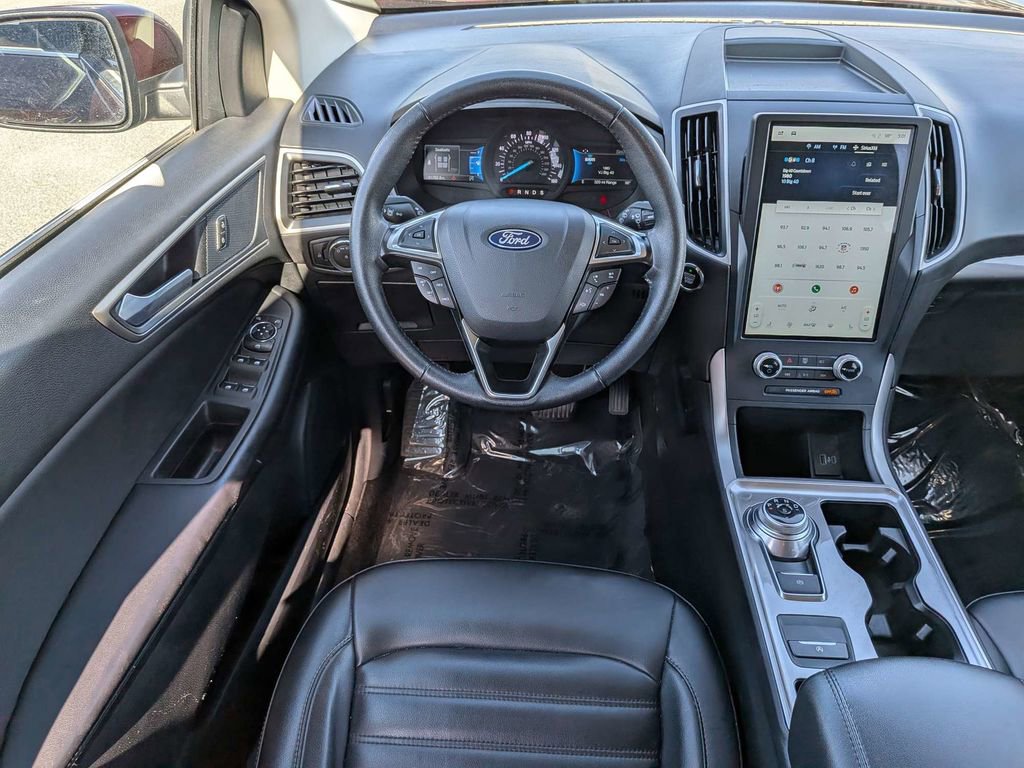 Used 2024 Ford Edge SEL AWD/4WD image 15