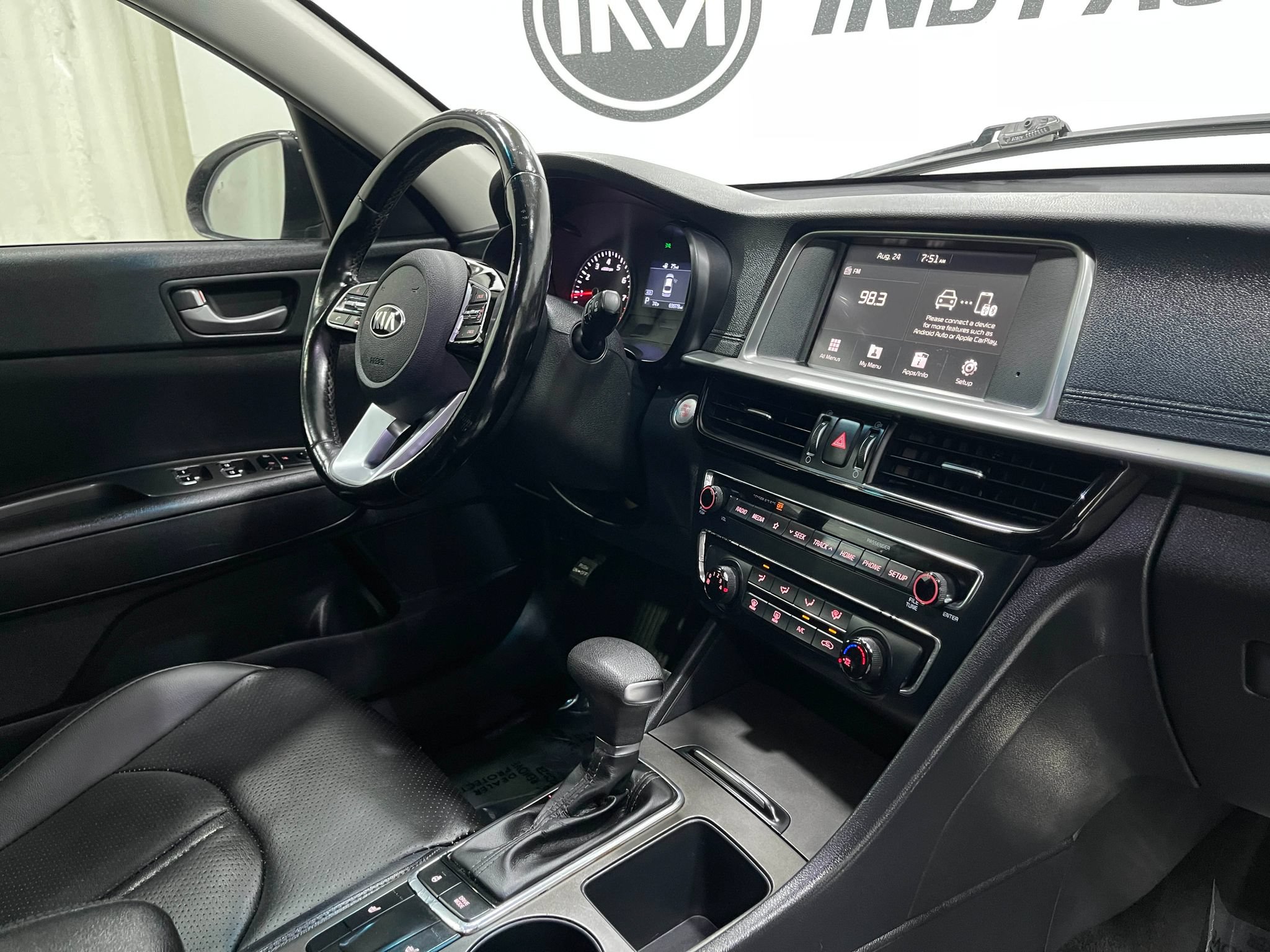 Used 2020 Kia Optima SE FWD image 18