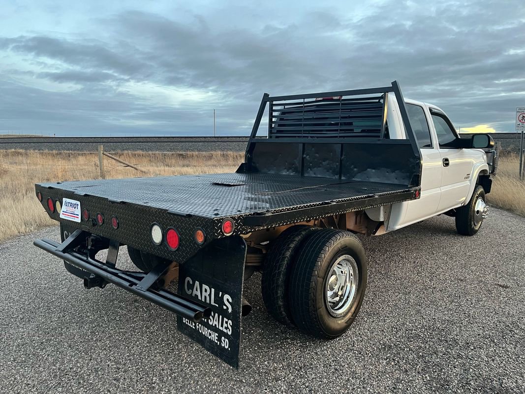 Used 2005 Chevrolet Silverado 3500 LS w/ Skid Plate Package image 5