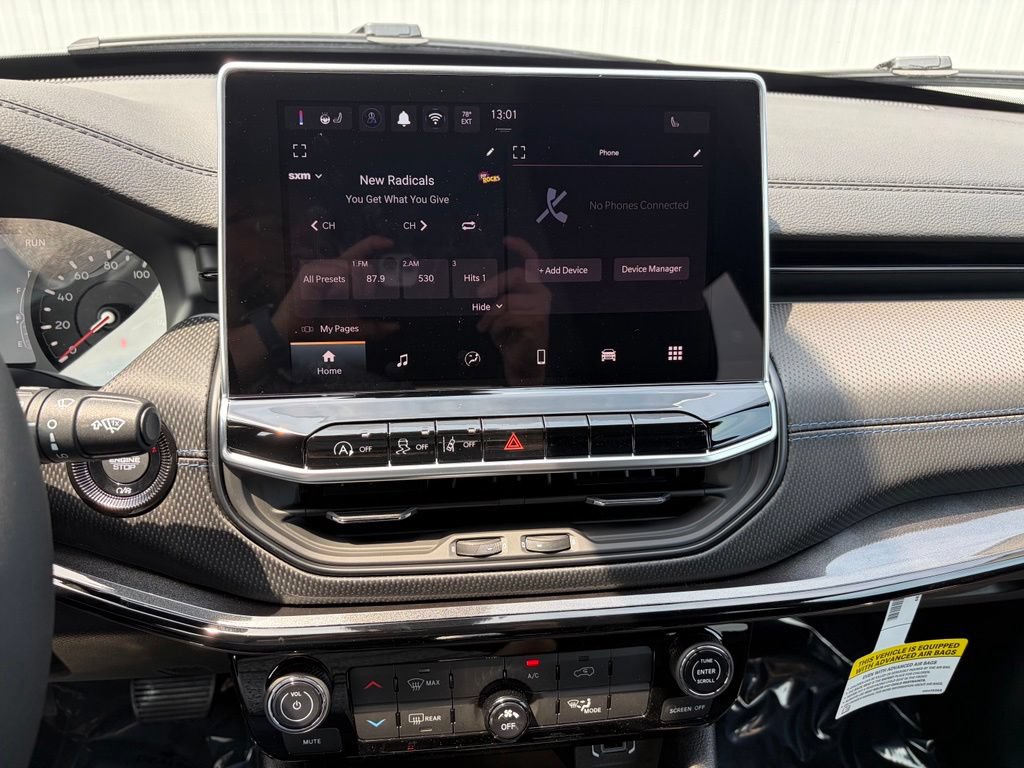 New 2026 Jeep Compass Latitude AWD/4WD image 33