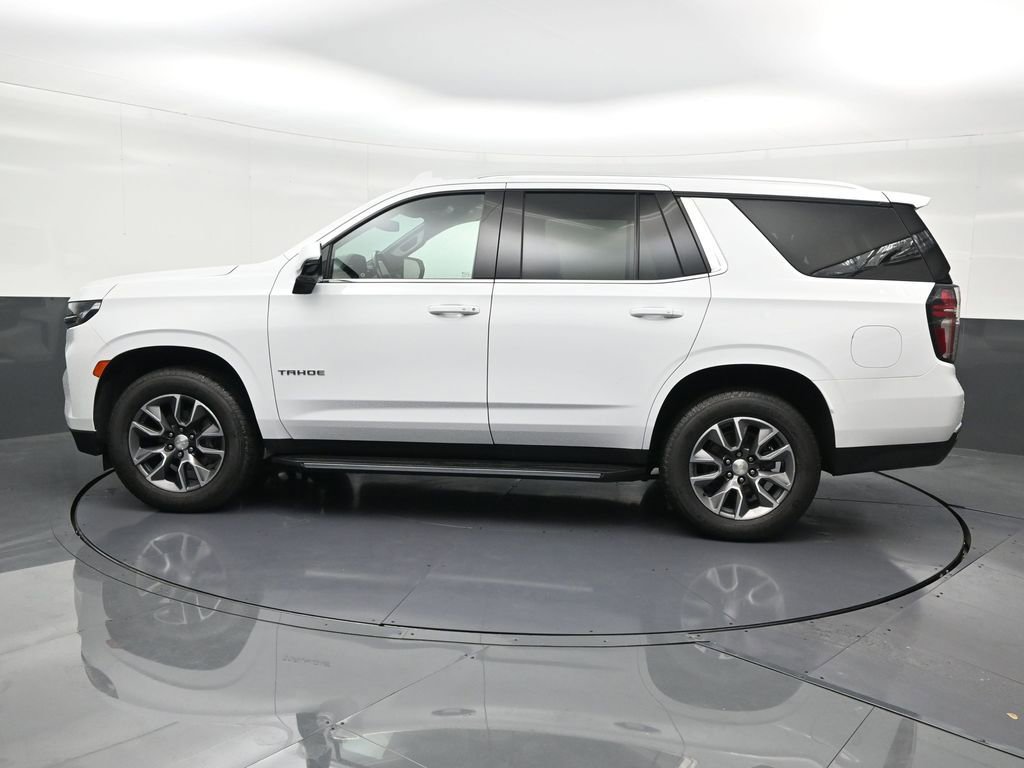 Used 2022 Chevrolet Tahoe LT w/ Luxury Package image 2