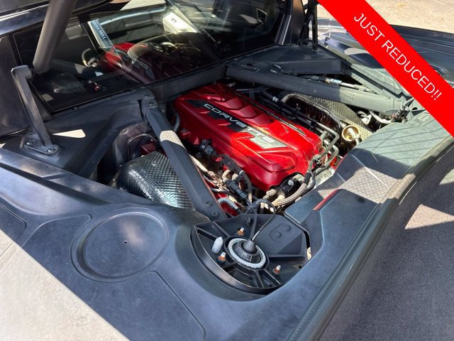 Used 2021 Chevrolet Corvette Stingray Coupe w/ Z51 Performance Package RWD image 21