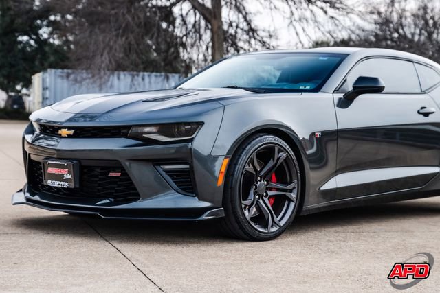Used 2018 Chevrolet Camaro SS image 47